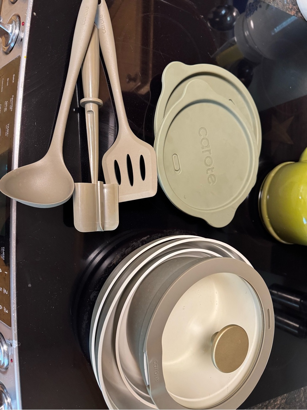 Olive Green Carote Pans